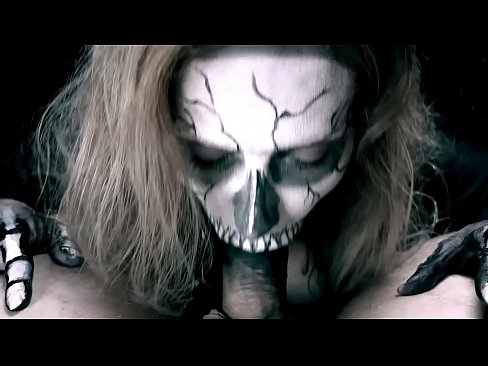 ❤️ ສາວ Demon ດູດ cock ກັບປາກສີດໍາຂອງນາງແລະກືນ cum. ❤️ ໜັງໂປ້ ທີ່ lo.fuxporn-com.ru